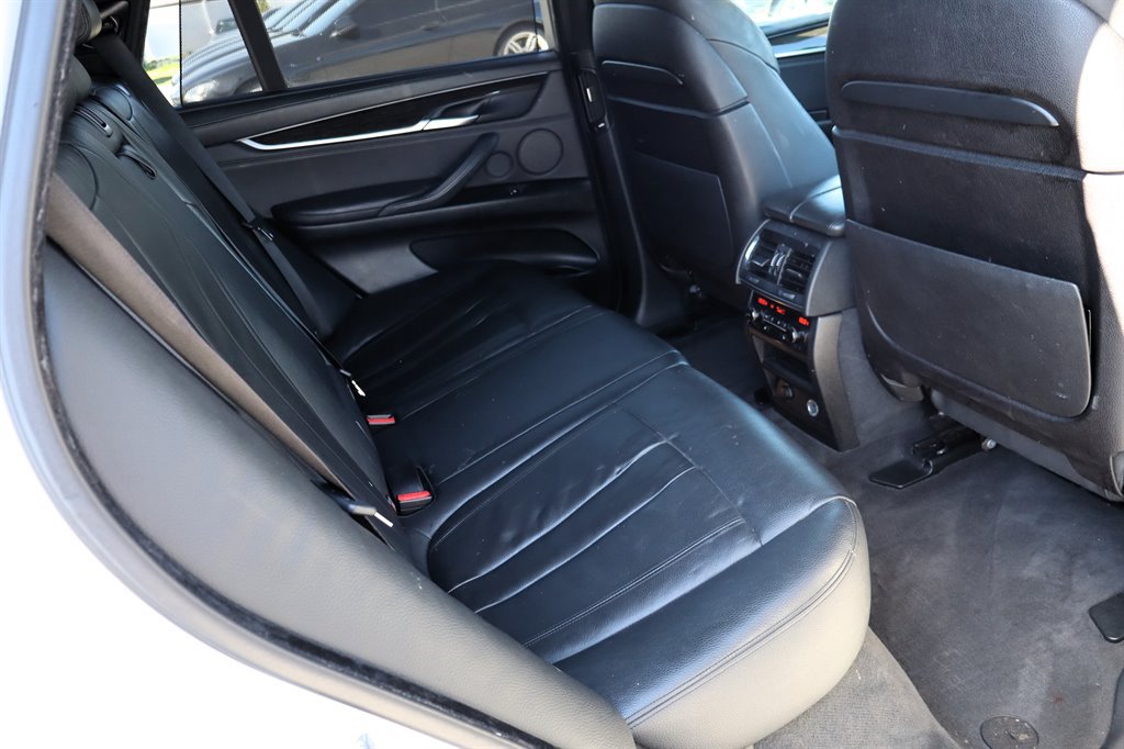 Used 2015 BMW X5 xDrive50i AWD/4WD image 20