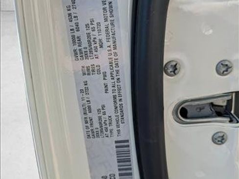 Used 2024 RAM 2500 Limited AWD/4WD image 17