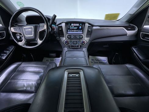 Used 2018 GMC Yukon Denali image 17