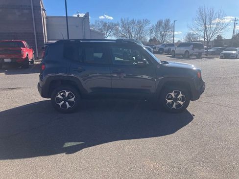 Used 2022 Jeep Renegade Trailhawk w/ Trailer Tow Group image 4