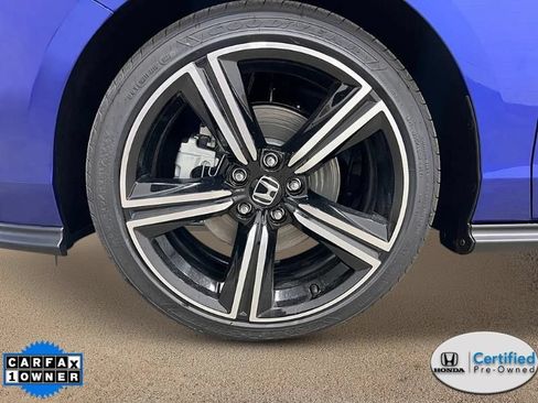 Used 2025 Honda Accord Sport image 11