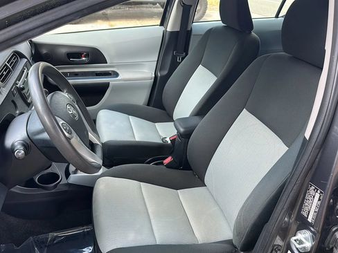 Used 2013 Toyota Prius C Two FWD image 13