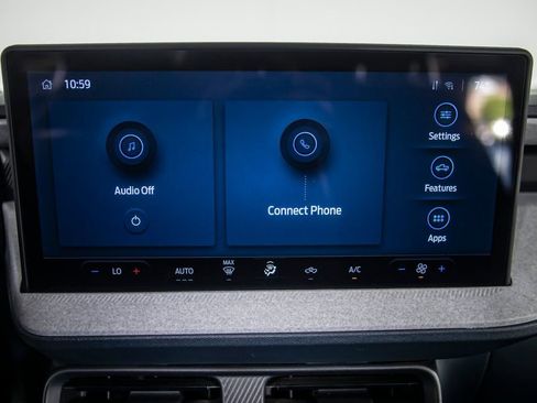 Used 2025 Ford Maverick XLT w/ Equipment Group 301A AWD/4WD image 28