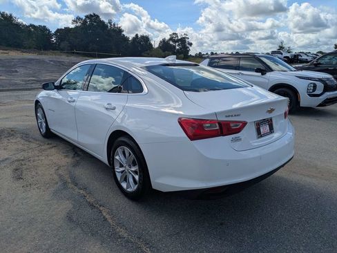 Used 2025 Chevrolet Malibu LT FWD image 5