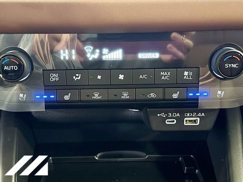 New 2026 Subaru Outback Touring XT AWD/4WD image 18