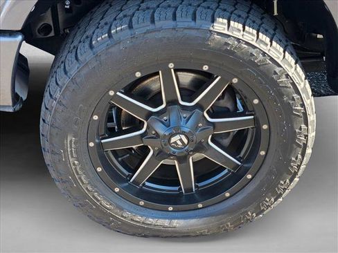 Used 2013 Ford F150 Platinum image 23