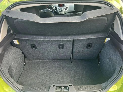 Used 2012 Ford Fiesta SES FWD image 15