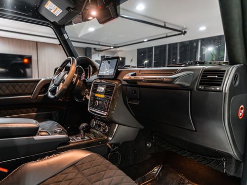 Used 2018 Mercedes-Benz G 550 Squared image 26