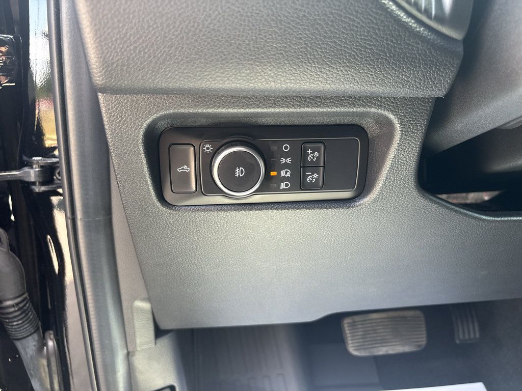 Used 2024 Ford Ranger XLT w/ FX4 Off-Road Package AWD/4WD image 12