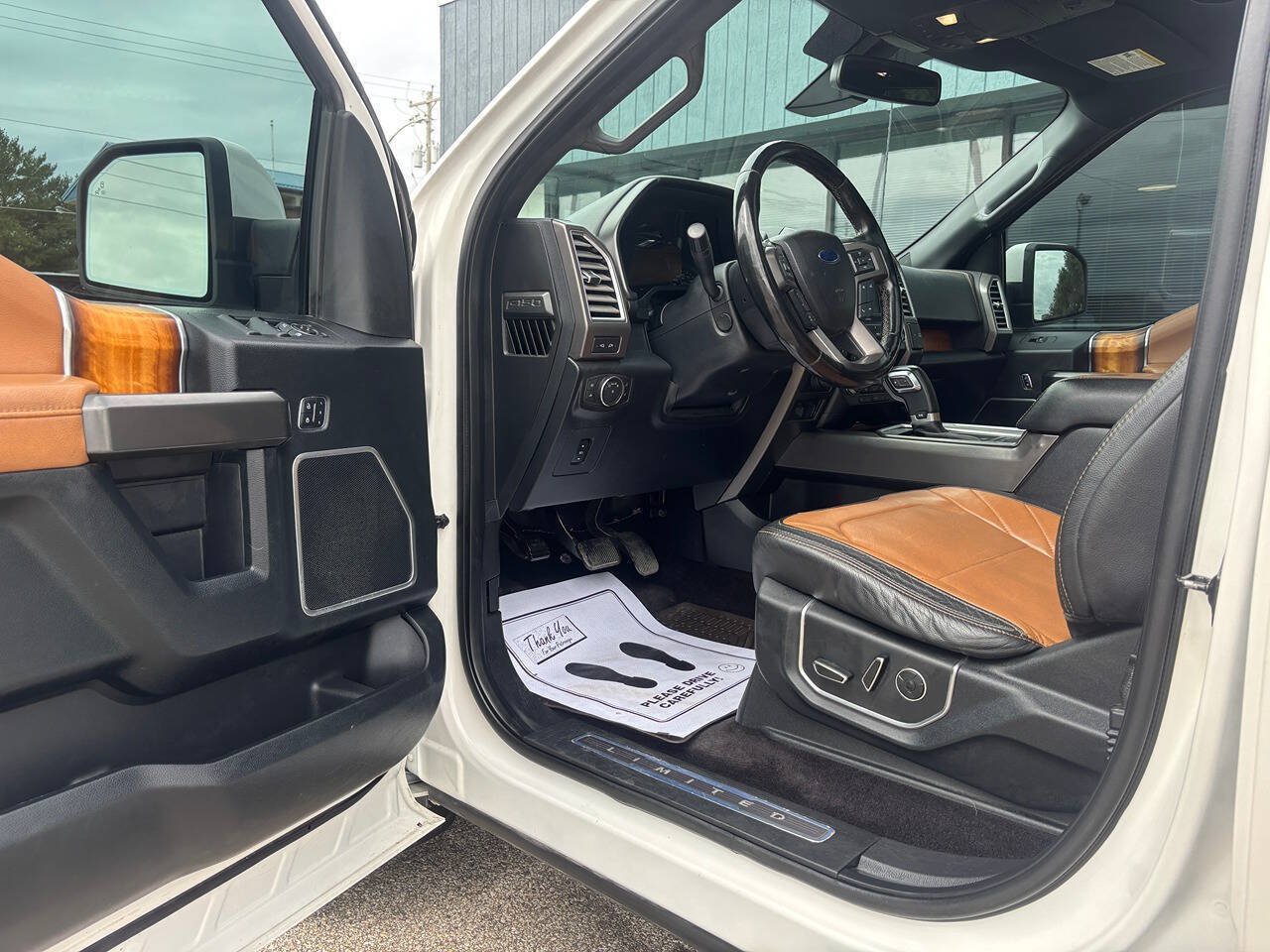 Used 2016 Ford F150 Limited w/ Trailer Tow Package AWD/4WD image 28