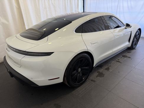 Certified 2021 Porsche Taycan 4S image 9