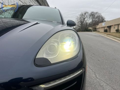 Used 2017 Porsche Macan S w/ Premium Package Plus image 12