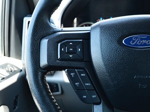 Used 2016 Ford F150 XLT w/ Equipment Group 302A Luxury AWD/4WD image 13