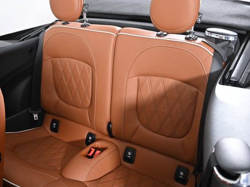 Certified 2022 MINI Cooper S image 27