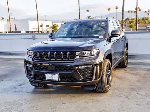New 2026 Jeep Grand Cherokee Limited AWD/4WD image 4