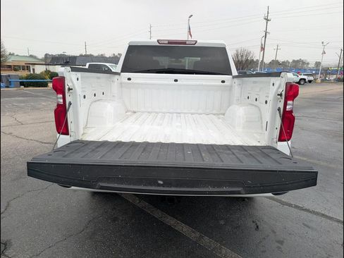 Used 2022 Chevrolet Silverado 1500 Custom image 22