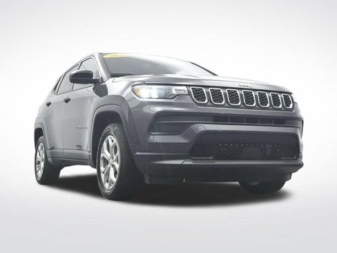Used 2024 Jeep Compass Sport AWD/4WD image 46