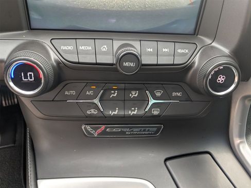 Used 2019 Chevrolet Corvette Stingray Coupe w/ Battery Protection Package image 18