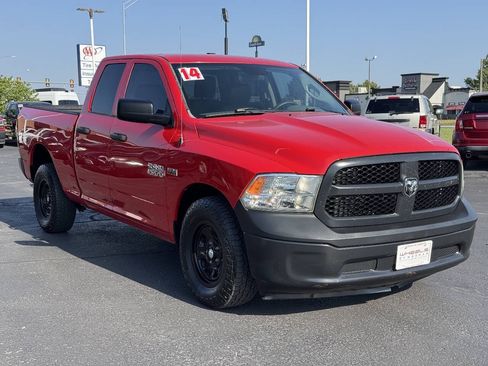 Used 2014 RAM 1500 Tradesman RWD image 3