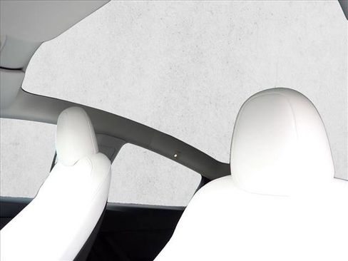 Used 2024 Tesla Model Y Long Range image 15