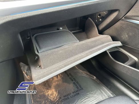 Used 2024 BMW 330i xDrive Sedan w/ Convenience Package image 35