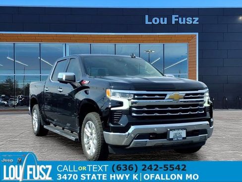 Used 2022 Chevrolet Silverado 1500 LTZ w/ LTZ Premium Package AWD/4WD image 1