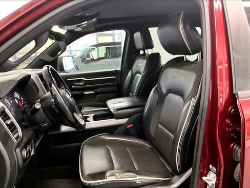 Used 2023 RAM 1500 Laramie AWD/4WD image 10