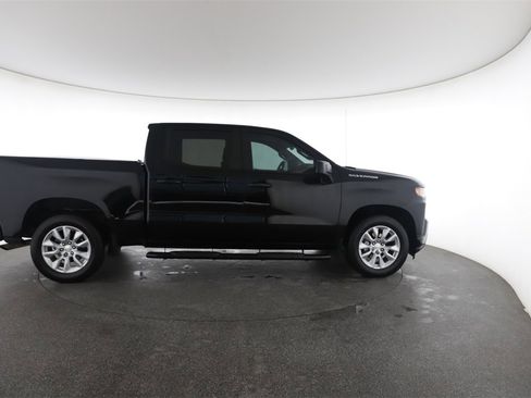 Used 2021 Chevrolet Silverado 1500 Custom image 14