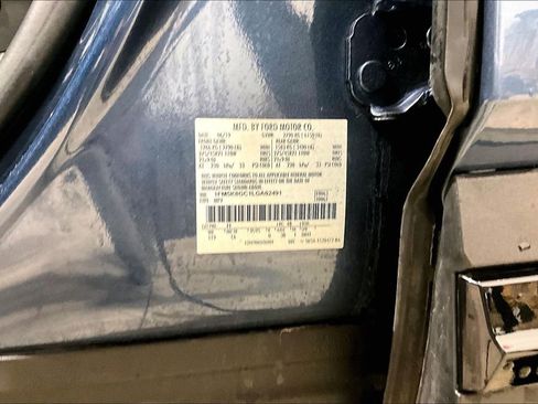 Used 2020 Ford Explorer ST w/ ST Street Pack image 33