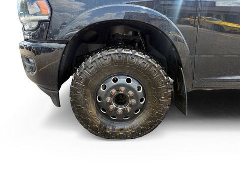 Used 2020 RAM 3500 Laramie AWD/4WD image 9