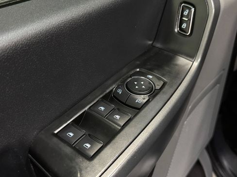 Used 2024 Ford F550 4x4 Crew Cab Super Duty w/ XLT Value Package image 30