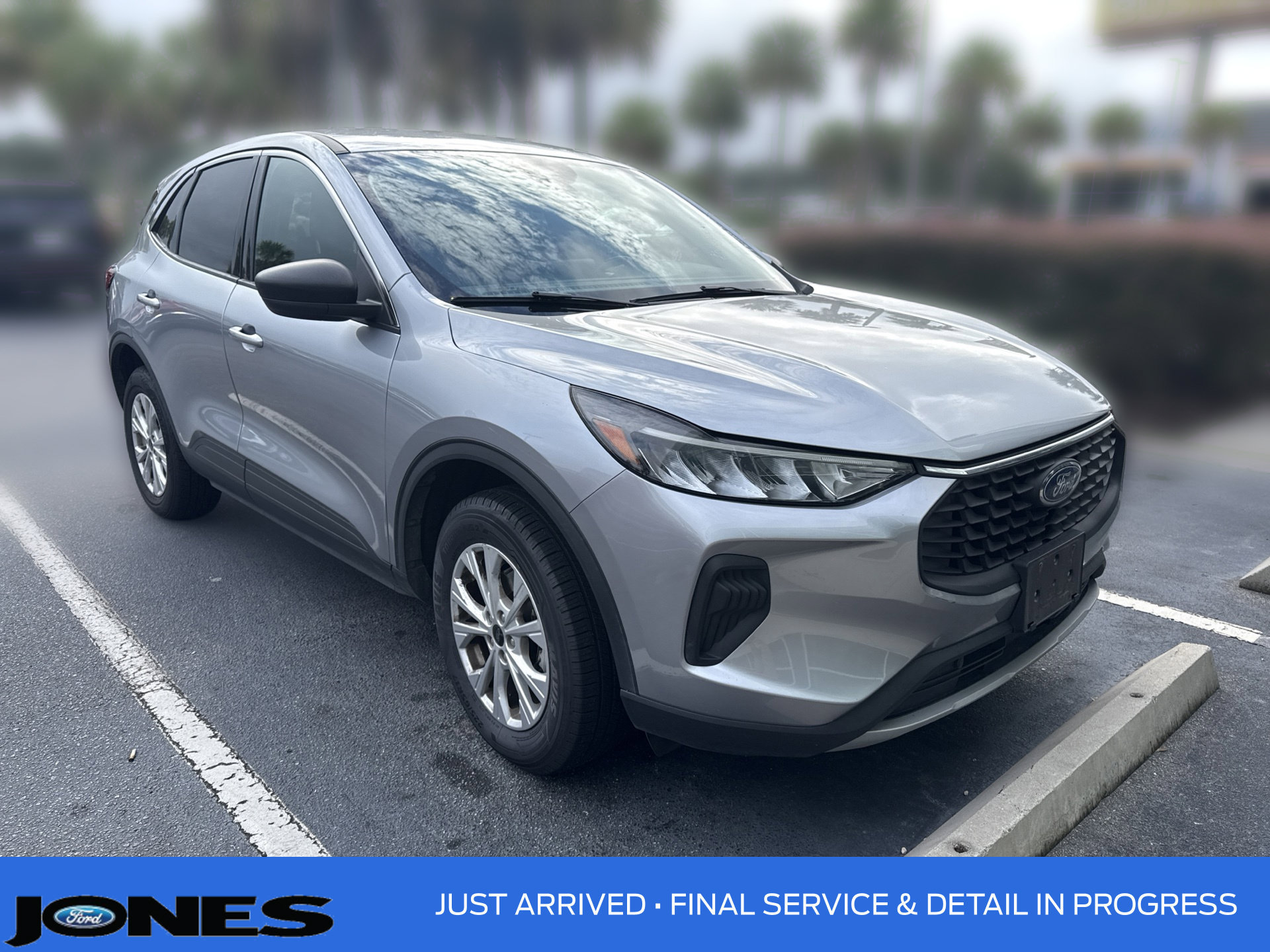 Used 2024 Ford Escape Active AWD/4WD image 1