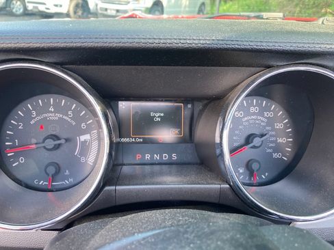 Used 2015 Ford Mustang Premium RWD image 19
