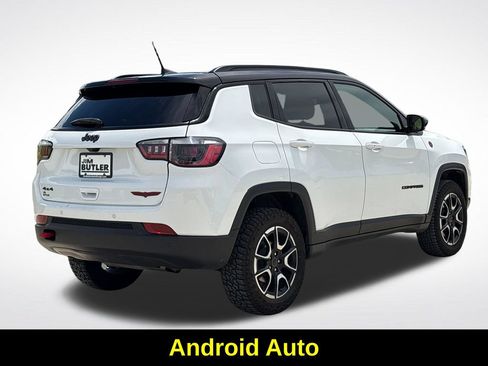 Used 2025 Jeep Compass Trailhawk AWD/4WD image 8