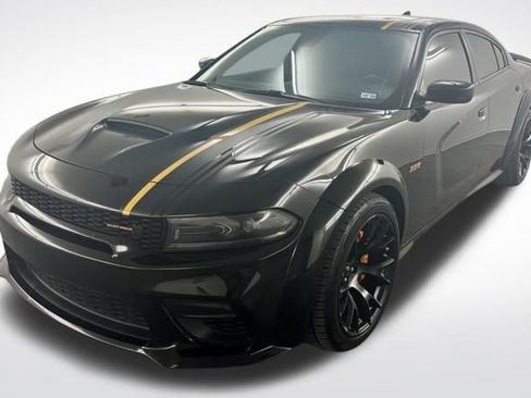Used 2022 Dodge Charger Scat Pack RWD image 4