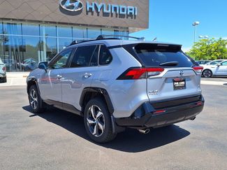 Used 2021 Toyota RAV4 SE w/ Weather & Moonroof Package AWD/4WD video 5