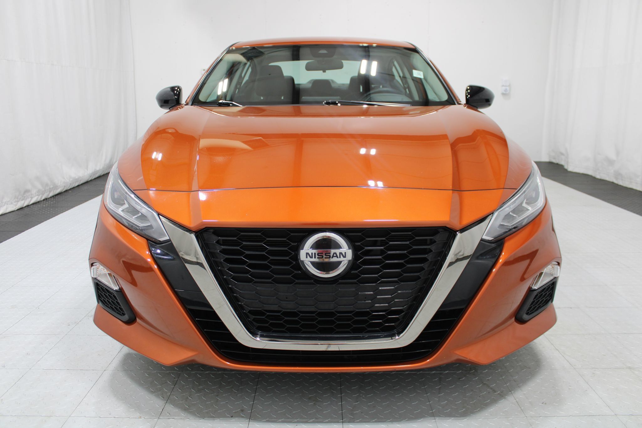 Used 2021 Nissan Altima 2.5 SR FWD image 3