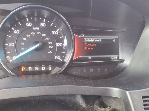 Used 2018 Ford Explorer XLT w/ Equipment Group 202A image 25