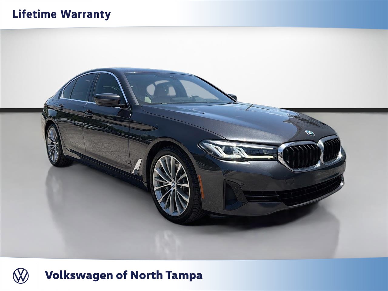 Used 2023 BMW 540i w/ Premium Package RWD image 1