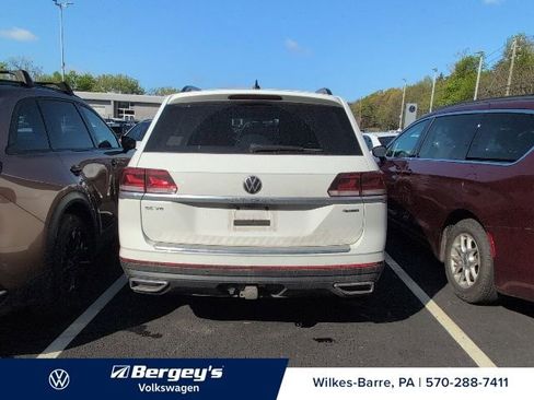 Used 2023 Volkswagen Atlas SE w/ Panoramic Sunroof Package AWD/4WD image 11