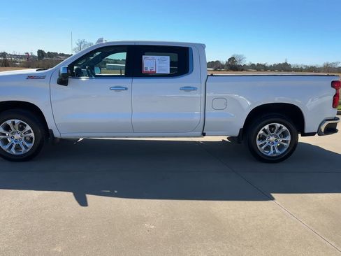 Used 2024 Chevrolet Silverado 1500 LTZ image 6