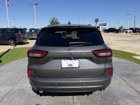 Certified 2023 Ford Escape ST-Line w/ Tech Pack #1 image 5
