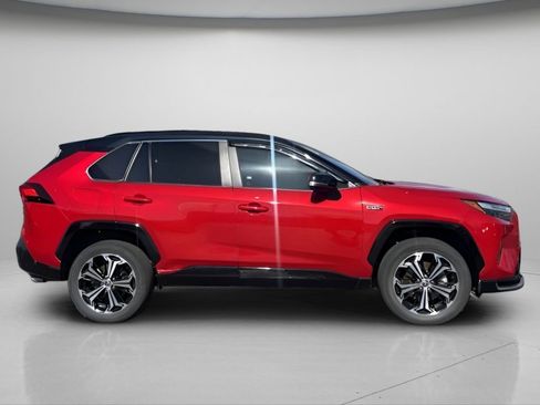 Used 2024 Toyota RAV4 XSE w/ Weather Package AWD/4WD image 3