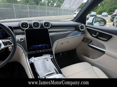 Certified 2026 Mercedes-Benz GLC 300 4MATIC image 21