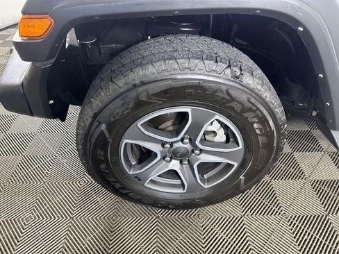 Used 2022 Jeep Wrangler Unlimited Sport AWD/4WD image 10