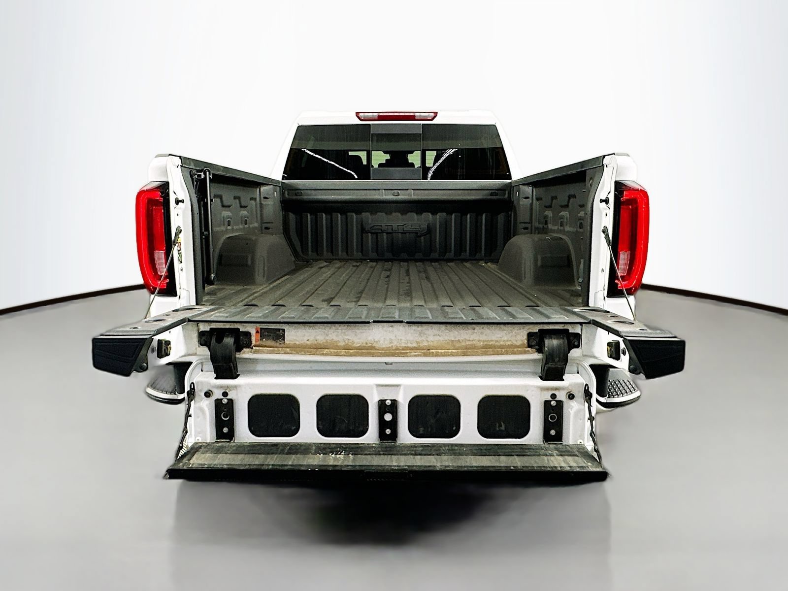 Used 2022 GMC Sierra 1500 AT4 w/ AT4 Preferred Package AWD/4WD image 28