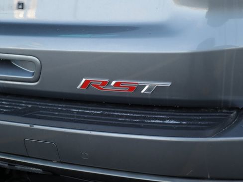 Used 2021 Chevrolet Tahoe RST w/ Luxury Package image 40