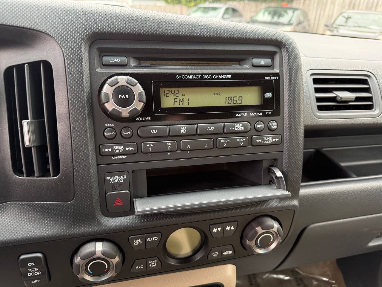 Used 2011 Honda Ridgeline RTS image 62