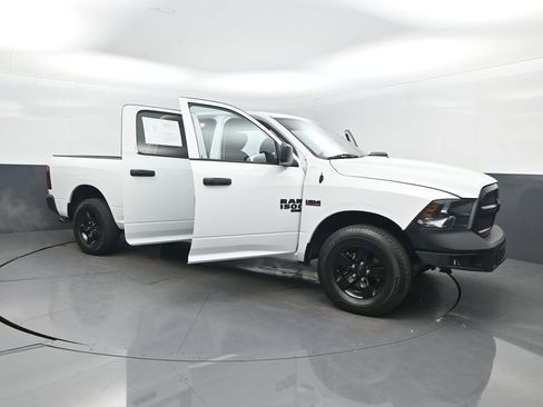 Used 2024 RAM 1500 Tradesman w/ Popular Equipment Group AWD/4WD image 39