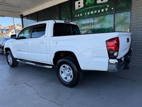 Used 2021 Toyota Tacoma SR5 image 6